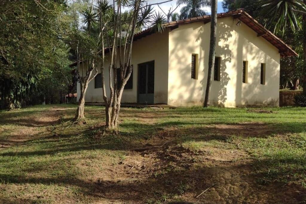 Chacara Com Piscina Em Condominio Fechado Prox Shopping Outlet Catarina Mairinque Exterior foto